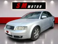 Usado Audi A4 130 CV (95 kW) 2003 Gris / plata Berlina