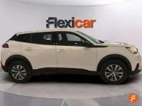 Usado Peugeot 2008 Active 101 CV (74 kW) 2022 Blanco SUV