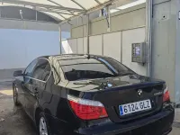 Usado BMW 520 177 CV (130 kW) 2009 Negro Familiar