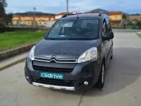 Usado Citroën Berlingo Shine 100 CV (73 kW) 2017 Gris / plata Monovolumen