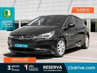 Usado Opel Astra Selective 105 CV (77 kW) 2018 Negro Berlina