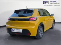 Begagnad Peugeot 208 Allure 100 kW (136 HK) 2020 Gul Halvkombi