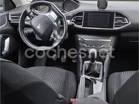 Usado Peugeot 308 Active 92 CV (67 kW) 2014 Gris / plata Berlina