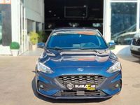 Usado Ford Focus Active 120 CV (88 kW) 2019 Azul Utilitario
