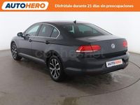 Usado VW Passat Advance 150 CV (110 kW) 2019 Negro Berlina
