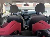 Usado Peugeot 207 75 CV (55 kW) 2007 Verde Berlina