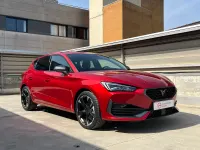 Usado Cupra Leon 150 CV (110 kW) 2024 Rojo desire cmetalizadoe