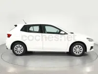 Usado Skoda Fabia Active 95 CV (69 kW) 2022 Blanco Utilitario