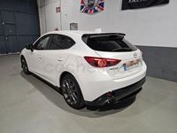 Używany Mazda 3 Luxury 150 KM (110 kW) 2014 Biały Sedan/Limuzyna