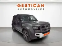 Usado Land Rover Defender SE 404 CV (297 kW) 2022 Gris SUV