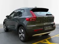 Nuevo Volvo XC40 Core 163 CV (119 kW) 2026 Verde SUV