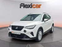 Usado Seat Arona Reference 95 CV (69 kW) 2022 Blanco SUV