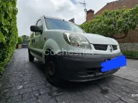 Usado Renault Kangoo 105 CV (77 kW) 2009 Blanco Monovolumen