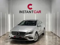 Usado Mercedes A180 136 CV (100 kW) 2019 Gris / plata Berlina