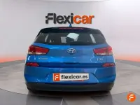 Usado Hyundai i30 GO! 120 CV (88 kW) 2018 Azul Familiar