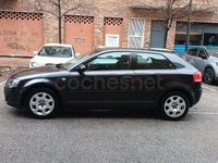 Usado Audi A3 Attraction 102 CV (75 kW) 2004 Gris / plata Utilitario