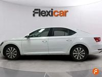 Usado Skoda Superb Style 150 HP (110 kW) 2022 Branco Carrinha
