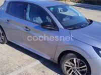 Usado Peugeot 208 Style 100 CV (73 kW) 2022 Gris / plata Utilitario