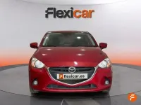 Usado Mazda 2 Style 90 CV (66 kW) 2016 Rojo