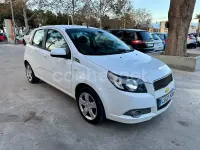 Usado Chevrolet Aveo LS 86 CV (63 kW) 2011 Blanco Berlina