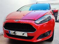 Usado Ford Fiesta Trend 82 CV (60 kW) 2016 Rojo Berlina