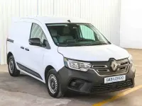 Begagnad Renault Kangoo 89 kW (122 HK) 2022 Vit Minibuss