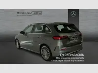 Usado Mercedes B200 150 CV (110 kW) 2025 Gris Utilitario