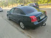 Usado Toyota Avensis Executive 150 CV (110 kW) 2005 Negro Berlina