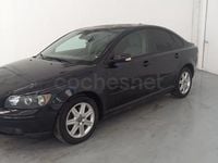Usado Volvo S40 Momentum 136 CV (100 kW) 2005 Negro Berlina
