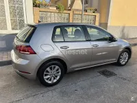 Usado VW Golf VII Business 110 CV (80 kW) 2018 Gris / plata Familiar