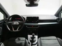 Usado Seat Arona Xperience 115 CV (84 kW) 2025 Blanco SUV