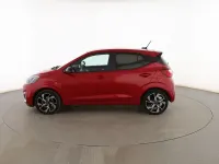 Usado Hyundai i10 N Line 101 CV (74 kW) 2023 Rojo Utilitario