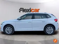 Usado Skoda Kamiq Ambition 110 CV (80 kW) 2021 Blanco SUV