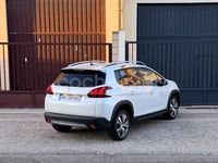 Usado Peugeot 2008 Allure 120 CV (88 kW) 2018 Blanco SUV