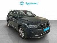 Usado VW Tiguan 122 CV (89 kW) 2022 Gris / plata SUV