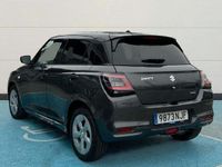 Usado Suzuki Swift 83 CV (61 kW) 2025 Gris Berlina