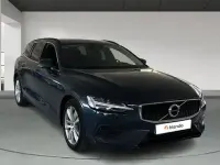 Usado Volvo V60 Momentum 197 CV (144 kW) 2021 Negro Familiar