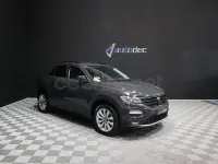 Usado VW T-Roc Advance 115 CV (84 kW) 2020 Gris / plata SUV