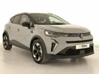 Usado Renault Captur Techno 100 CV (73 kW) 2025 Gris / plata SUV