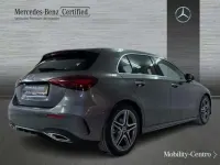 Usado Mercedes A180 109 CV (80 kW) 2024 Gris Utilitario