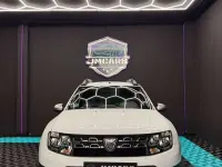 Usado Dacia Duster Lauréate 125 CV (91 kW) 2017 Blanco SUV