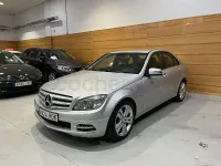 Usado Mercedes C350 Avantgarde 231 CV (169 kW) 2010 Gris / plata Berlina