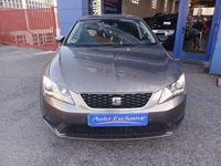 Usado Seat Leon Style 105 CV (77 kW) 2015 Gris / plata Berlina