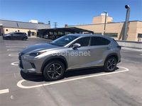 Usado Lexus NX300h Executive Line 197 CV (144 kW) 2018 Gris / plata SUV