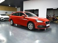 Usado Seat Leon Reference 115 CV (84 kW) 2021 Rojo Berlina
