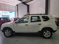 Usado Dacia Duster Ambiance 109 CV (80 kW) 2016 Blanco SUV