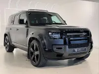 Usado Land Rover Defender Carpathian Edition 525 CV (386 kW) 2023 Gris / plata SUV