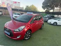 Usado Hyundai ix20 90 CV (66 kW) 2018 Granate Utilitario