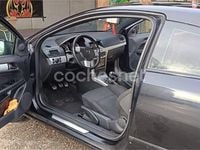 Usado Opel Astra GTC Sport 120 CV (88 kW) 2007 Negro Berlina