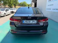 Usado Kia Optima 141 CV (103 kW) 2016 Negro Berlina